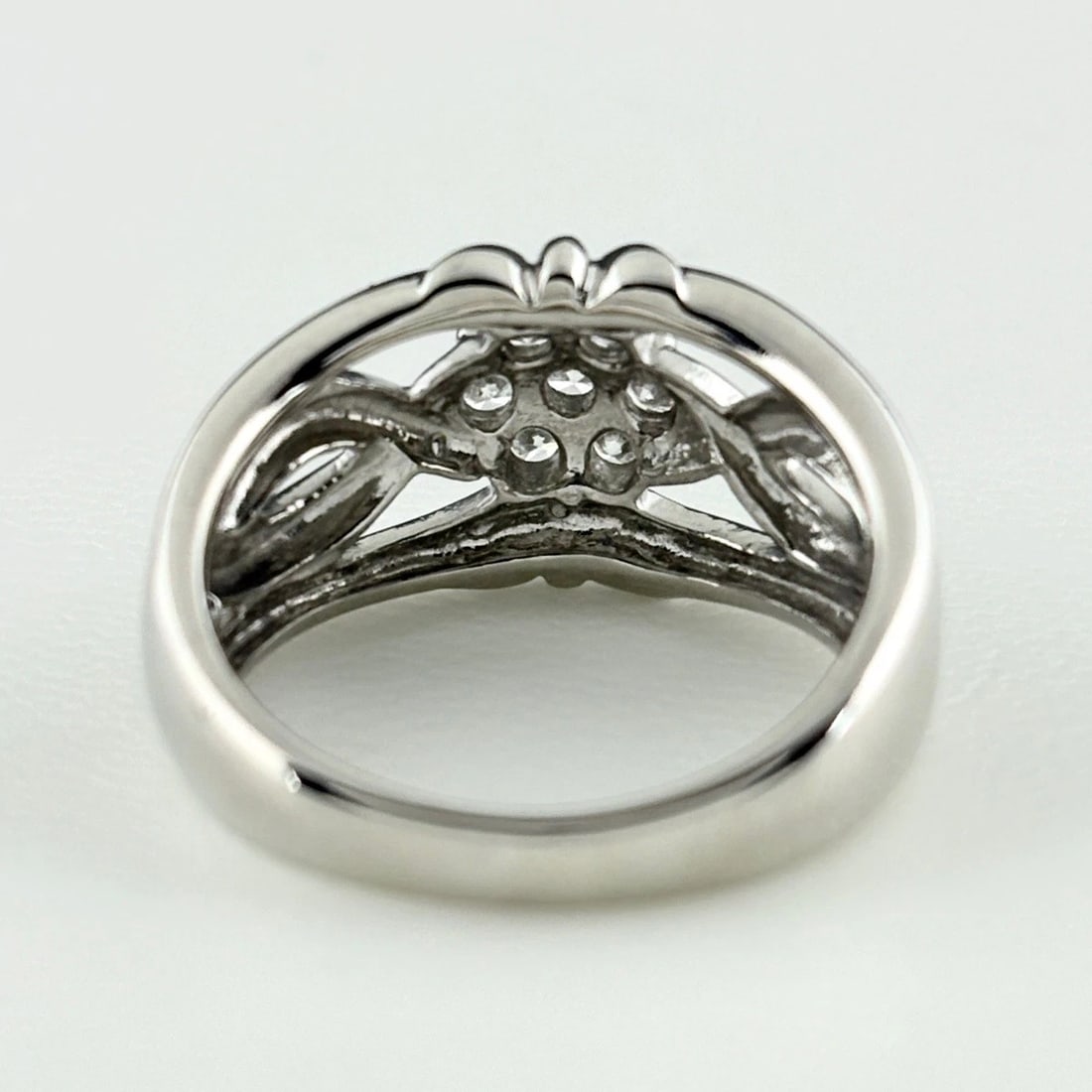 MELEE DIAMOND DESIGN RING - 3