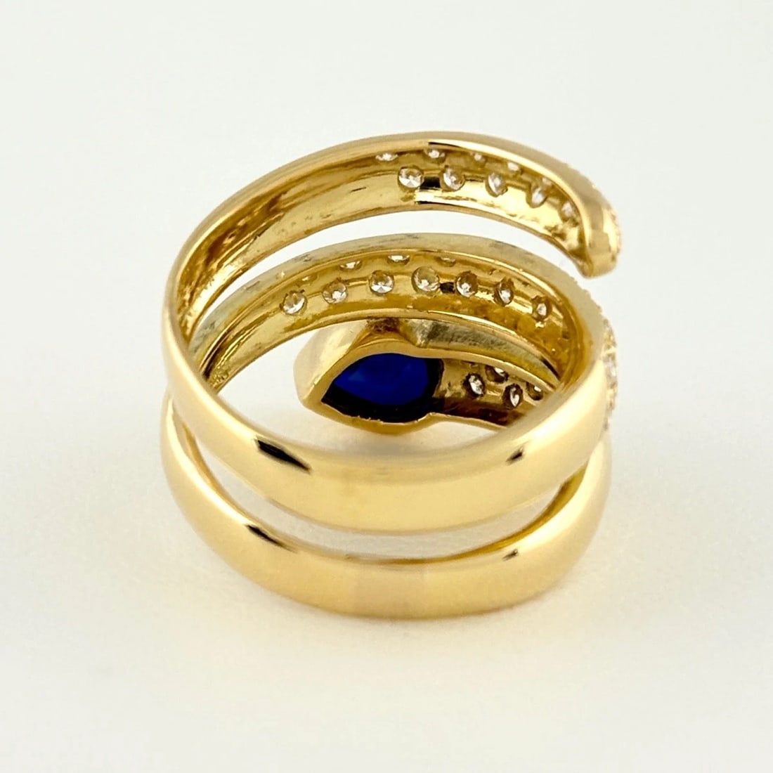 SAPPHIRE DESIGN RING - 5