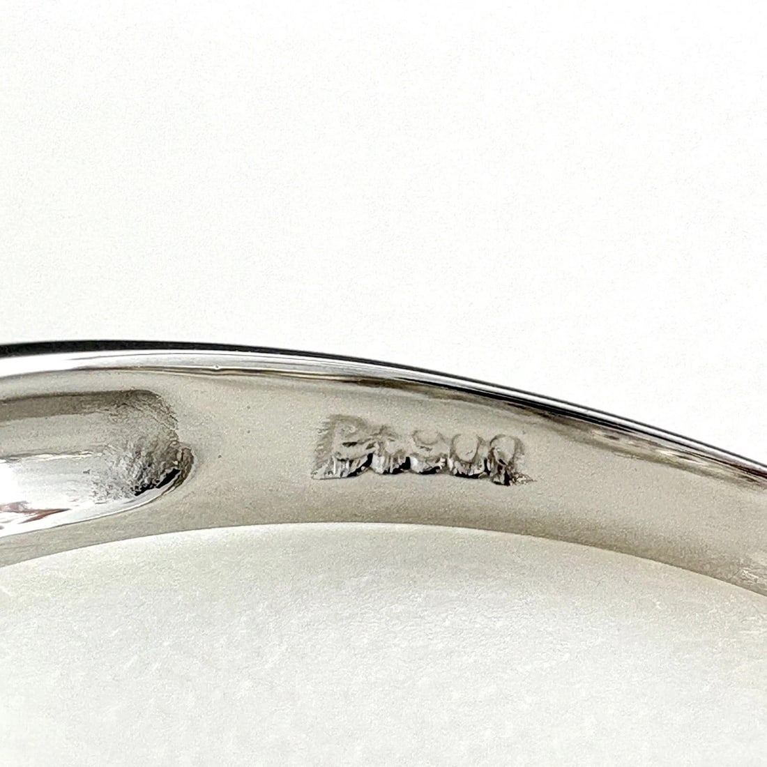MELEE DIAMOND DESIGN RING - 4