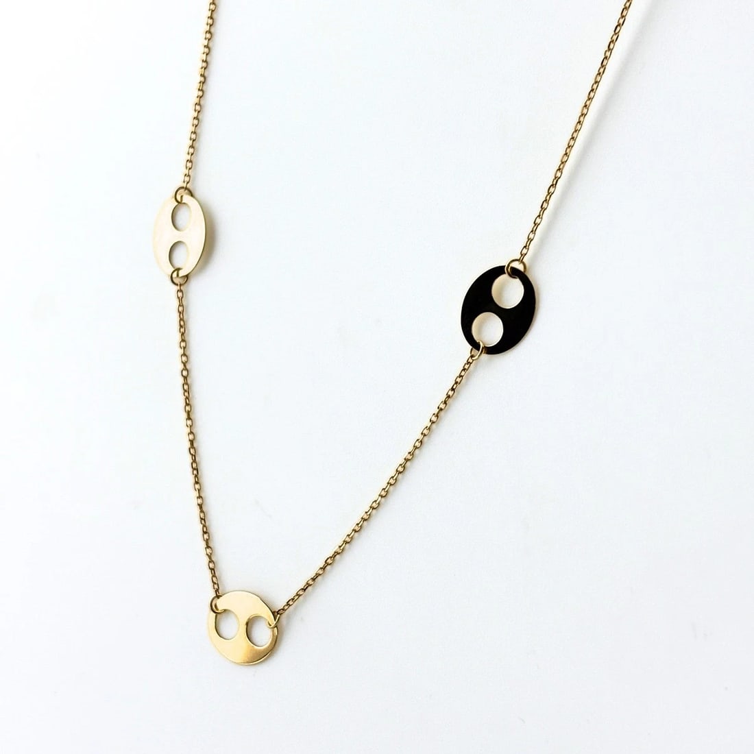 UNOAERRE NECKLACE: UNOAERRE Necklace Brand: UNOAERRE Type/Style: Necklace Material: 750 YG, Color: YG Size: Chain / code 90cm(35.4") Chain width 0.6mm(0.0") Pendant size 8.7?9.9mm(0.3") Accessories: None Accessories