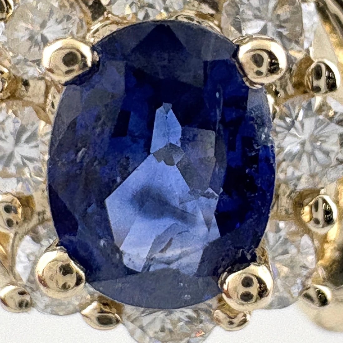 SAPPHIRE DESIGN RING - 2