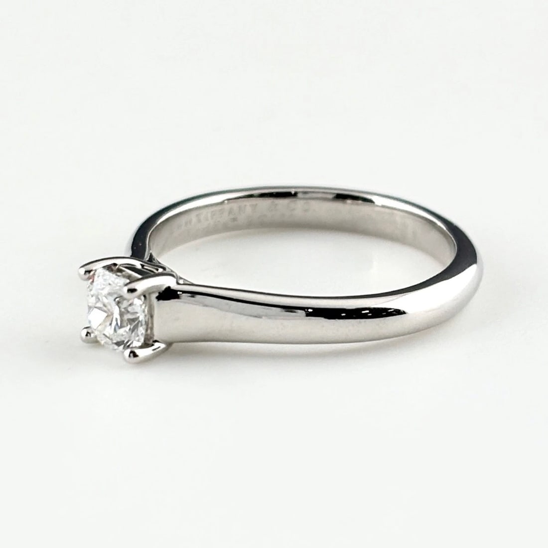 TIFFANY&CO. LUCIDA RING: TIFFANY&Co. Lucida Ring Brand: TIFFANY&Co. Type/Style: Ring Material: Pt950, Main Stone Natural Color: Silver Size: US 3.5 to 4 Accessories: None Accessories Notice: When purchasing pre-owned goods,
