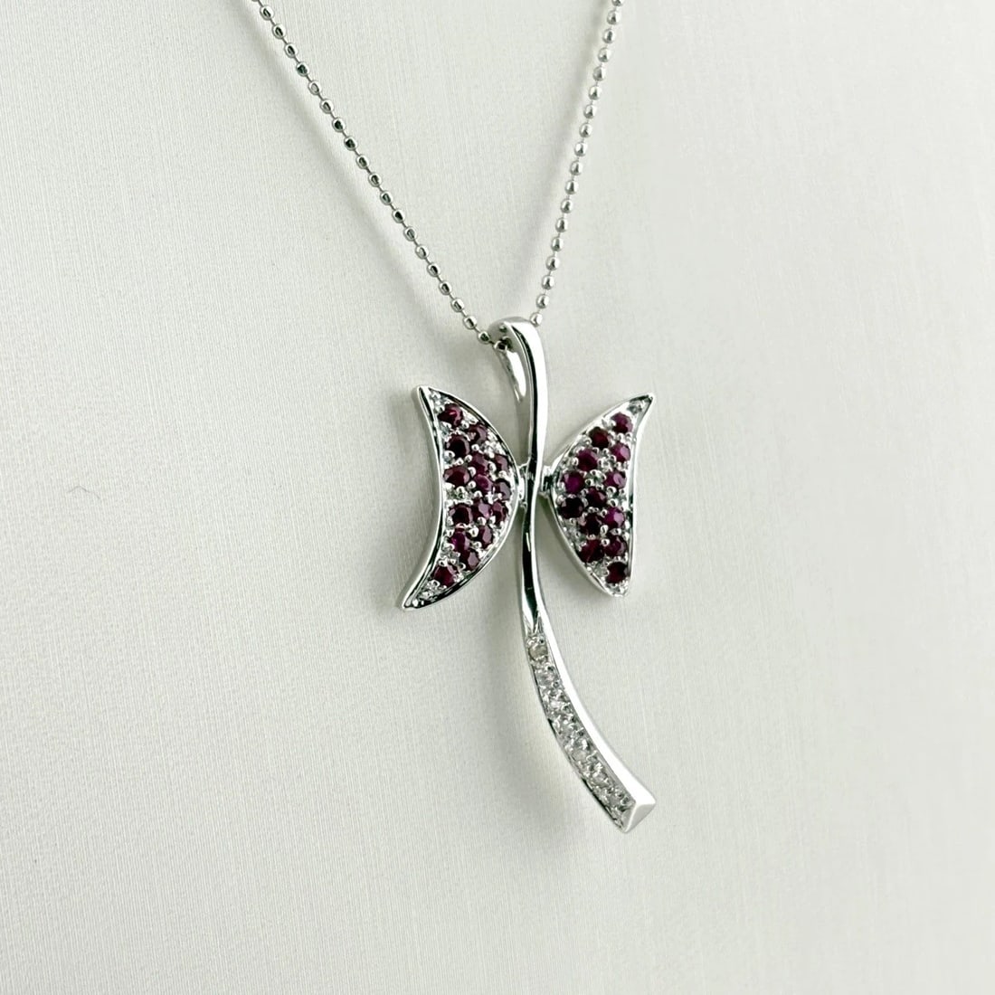 RUBY DESIGN NECKLACE - 4