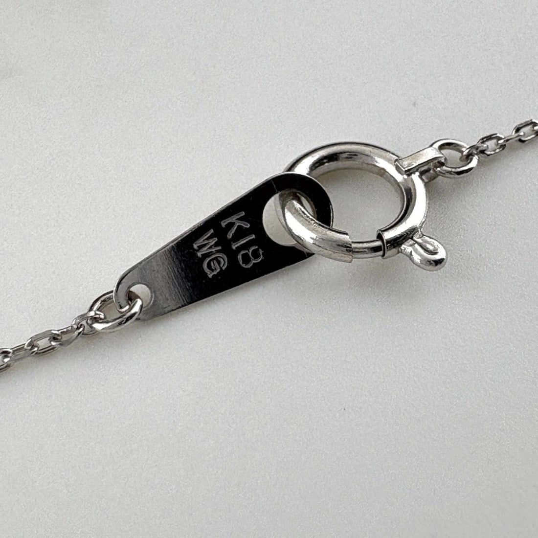 BURBERRY NECKLACE - 5
