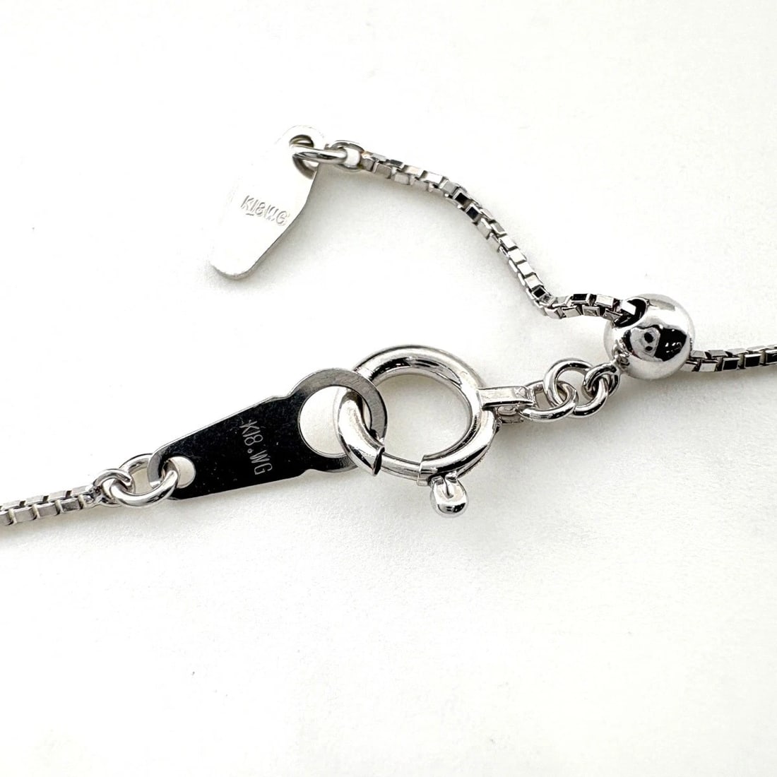 DIAMOND DESIGN NECKLACE - 3