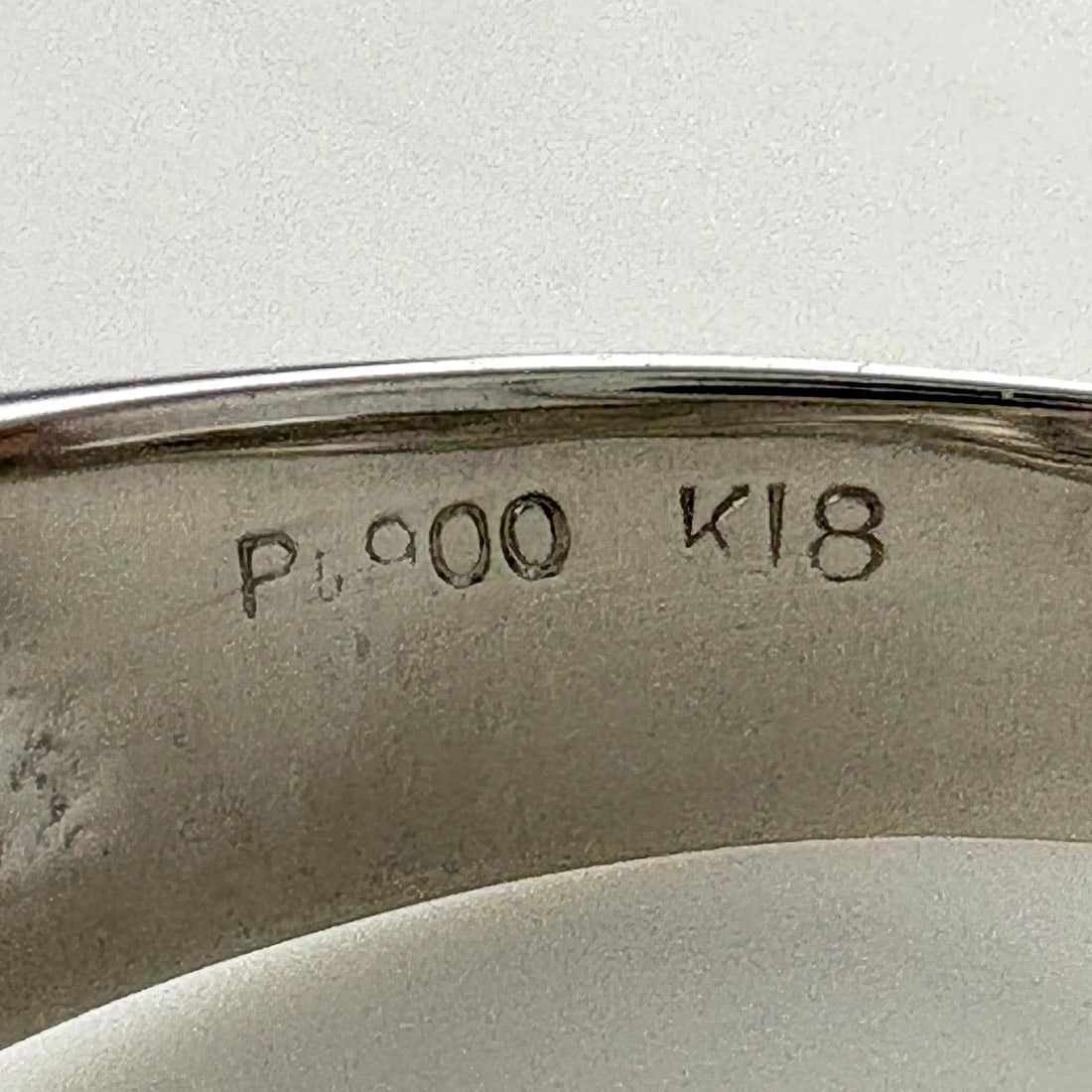 DIAMOND DESIGN RING PLATINUM - 4