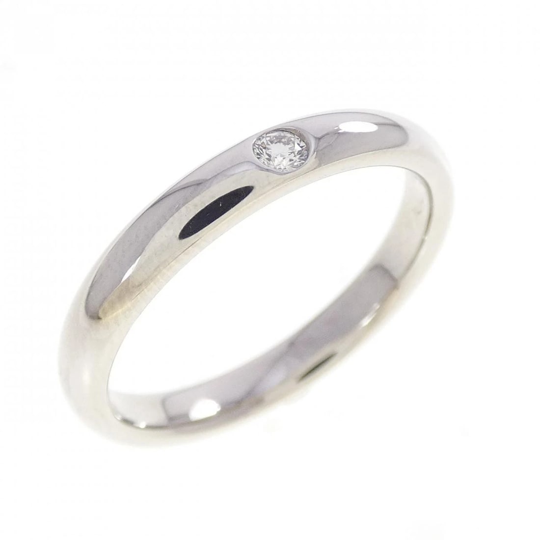 HARRY WINSTON ROUND WEDDING RING: Harry Winston Round Wedding Ring Brand: HARRY WINSTON Type/Style: Harry Winston Ring Material: Platinum950, Main Stone Natural Color: SILVER Size: US7 1/4 Accessories: None Accessories Notice: When