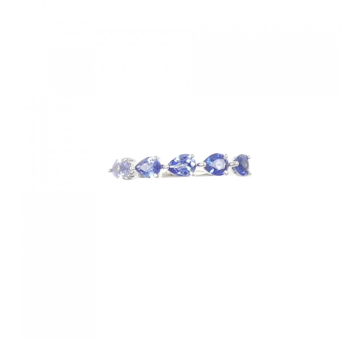 PONTE VECCHIO SAPPHIRE RING: Ponte Vecchio Sapphire Ring Brand: Ponte Vecchio Type/Style: Ponte Vecchio Ring Material: K18 white gold, Main Stone Sapphire Color: WHITE GOLD Size: US5 3/4 Accessories: None Accessories Notice: