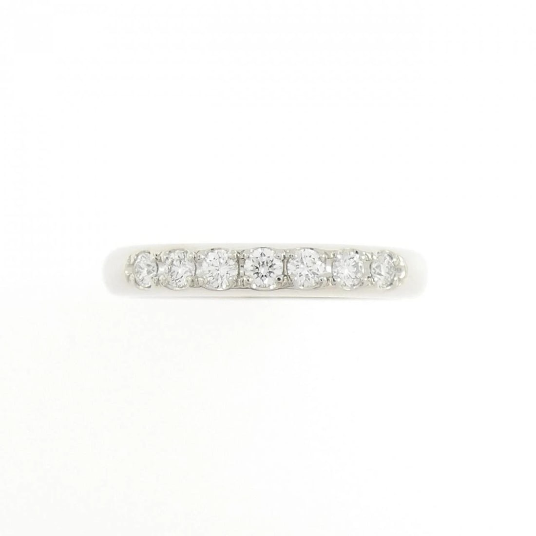 MIKIMOTO DIAMOND RING: Mikimoto Diamond Ring Brand: MIKIMOTO Type/Style: Mikimoto Ring Material: Platinum950, Main Stone Natural Color: SILVER Size: US6 1/2 Accessories: None Accessories Notice: When purchasing pre-owned