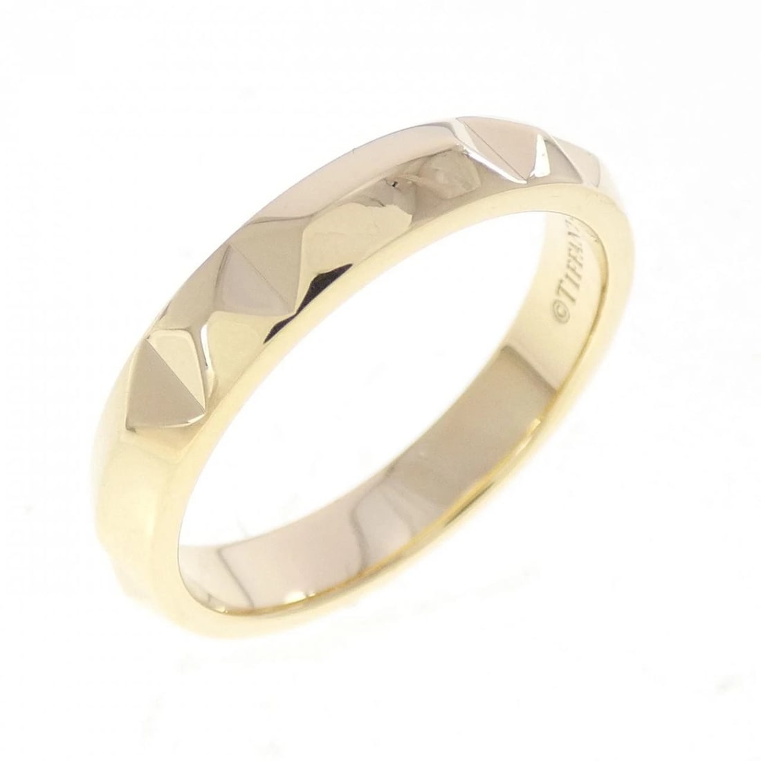 TIFFANY & CO. T TRUE BAND RING: TIFFANY & Co. T True Band Ring Brand: TIFFANY&Co. Type/Style: TIFFANY & Co. Ring Material: 750 Yellow Gold, Color: yellow gold Size: US8 1/4 Accessories: None Accessories Notice: When purchasing