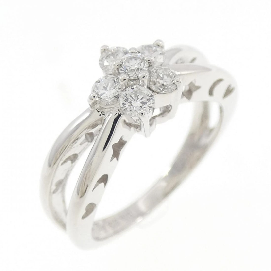 PONTE VECCHIO FLOWER RING: Ponte Vecchio Flower Ring Brand: Ponte Vecchio Type/Style: Ponte Vecchio Ring Material: K18 white gold, Main Stone Natural Color: WHITE GOLD Size: US4 Accessories: None Accessories Notice: When