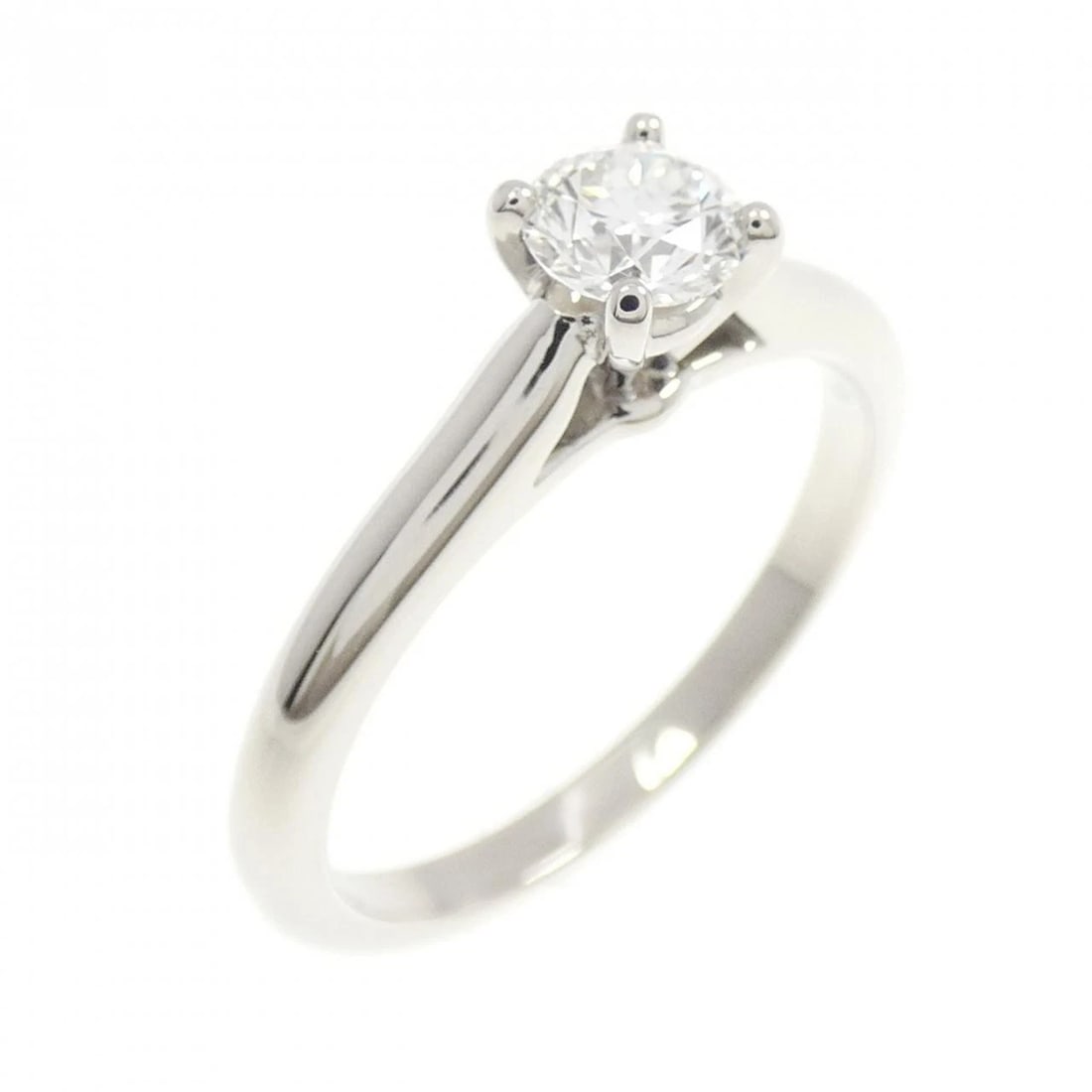 CARTIER SOLITAIRE RING: Cartier Solitaire Ring Brand: CARTIER Type/Style: Cartier Ring Material: Platinum950, Main Stone Natural Color: SILVER Size: US5 1/2(51) Accessories: None Accessories Notice: When purchasing