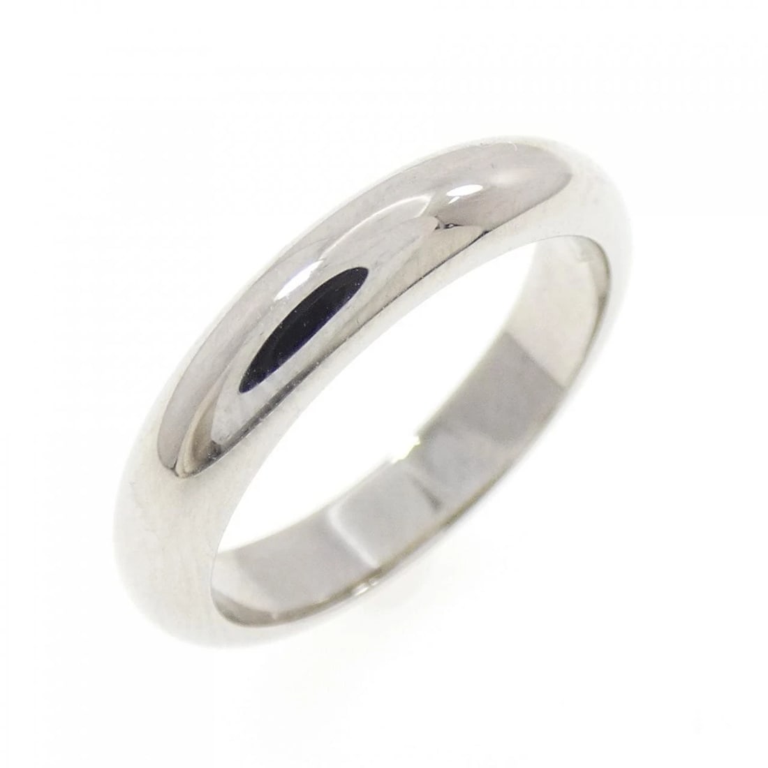 CARTIER WEDDING RING: Cartier Wedding Ring Brand: CARTIER Type/Style: Cartier Ring Material: Platinum950, Color: SILVER Size: US4(47) Accessories: None Accessories Notice: When purchasing pre-owned goods, pleas