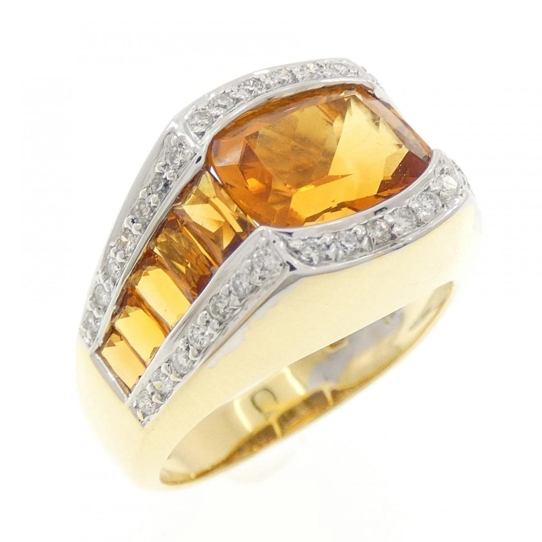PONTE VECCHIO CITRINE RING: Ponte Vecchio Citrine Ring Brand: Ponte Vecchio Type/Style: Ponte Vecchio Ring Material: 18K Yellow Gold/18K White Gold, Main Stone Citrin Color: YG,WG Size: US6 Accessories: None Accessories Notice:
