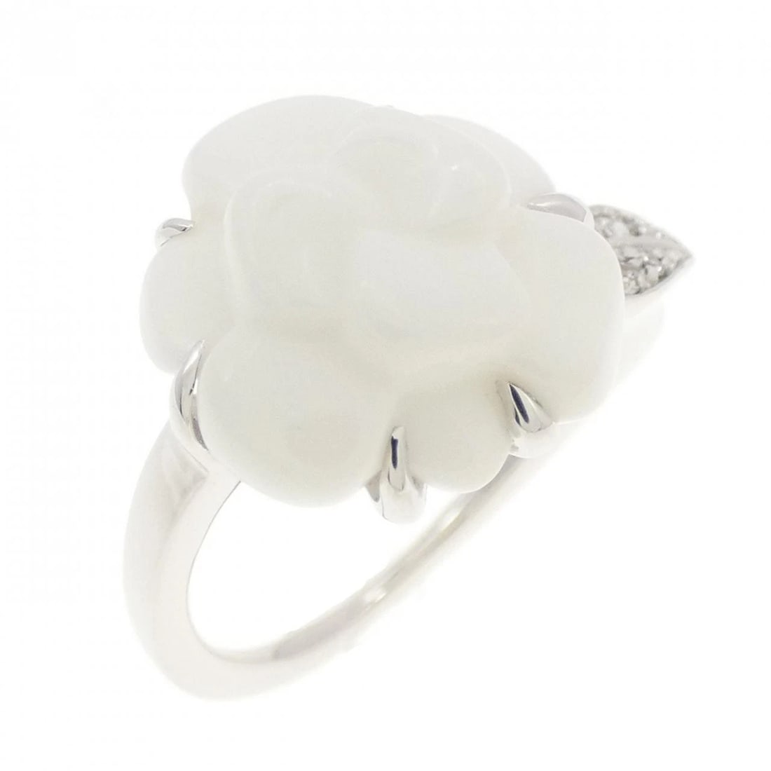 CHANEL CAMELLIA RING: chanel camellia ring Brand: CHANEL Type/Style: Chanel Ring Material: 750 white gold, Main Stone Chalcedony Color: WHITE GOLD Size: US3 3/4(45) Accessories: None Accessories Notice: When purchasing