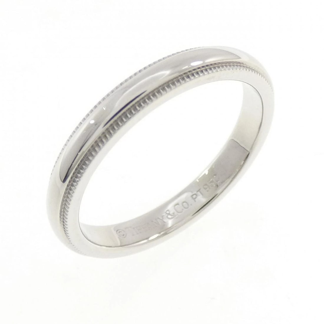 TIFFANY & CO. MILGRAIN RING: TIFFANY & Co. Milgrain Ring Brand: TIFFANY&Co. Type/Style: TIFFANY & Co. Ring Material: Platinum950, Color: SILVER Size: US7 Accessories: None Accessories Notice: When purchasing pre-owned goods,