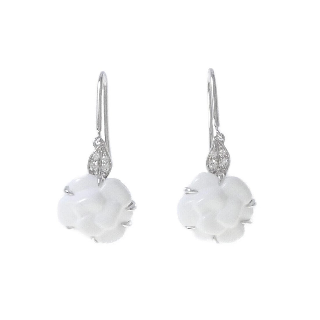 CHANEL CAMELLIA PIERCE: Chanel Camellia Pierce Brand: CHANEL Type/Style: Chanel Pierce/Earring Material: 750 white gold, Main Stone Chalcedony Color: WHITE GOLD Size: Actual Size Approx. length x width: 17.6mm x 11.7mm A