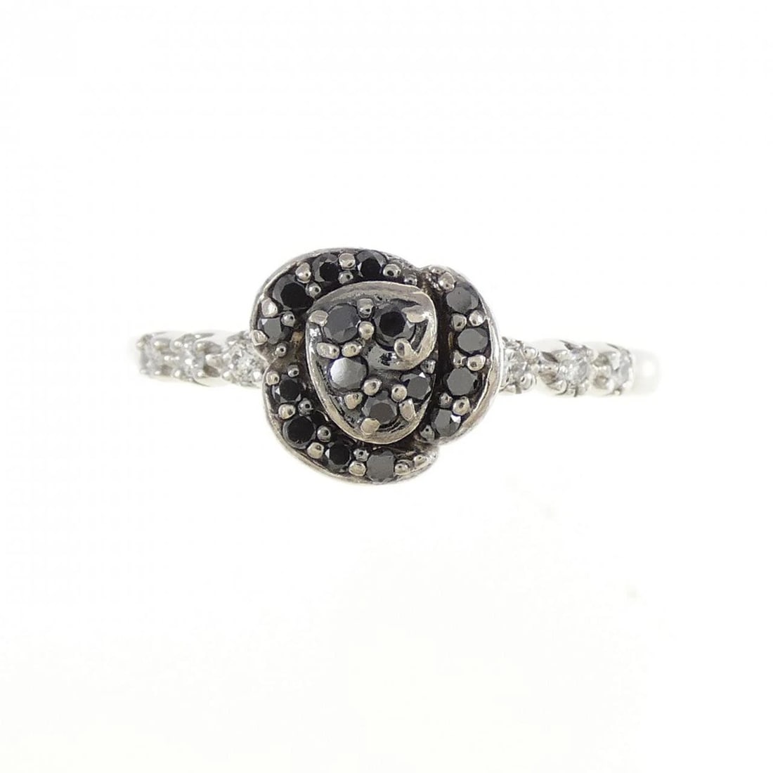 PONTE VECCHIO DIAMOND RING: Ponte Vecchio Diamond Ring Brand: Ponte Vecchio Type/Style: Ponte Vecchio Ring Material: 18K white gold/18K black gold, Main Stone Natural Color: WG,BG Size: US5 Accessories: None Accessories Notice: