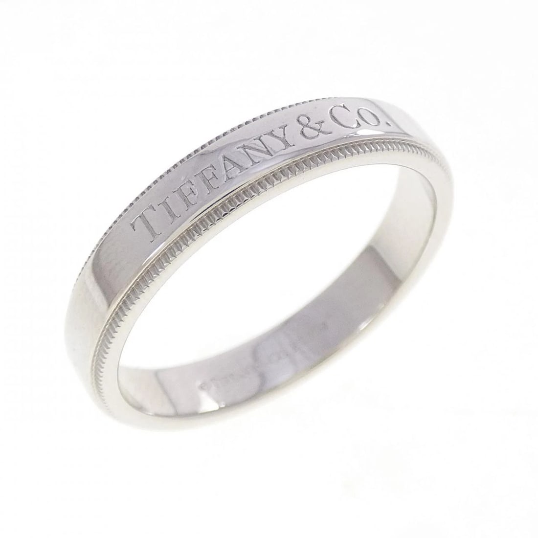 TIFFANY & CO. MILGRAIN RING: TIFFANY & Co. Milgrain Ring Brand: TIFFANY&Co. Type/Style: TIFFANY & Co. Ring Material: Platinum950, Color: SILVER Size: US9 1/2 Accessories: None Accessories Notice: When purchasing pre-o