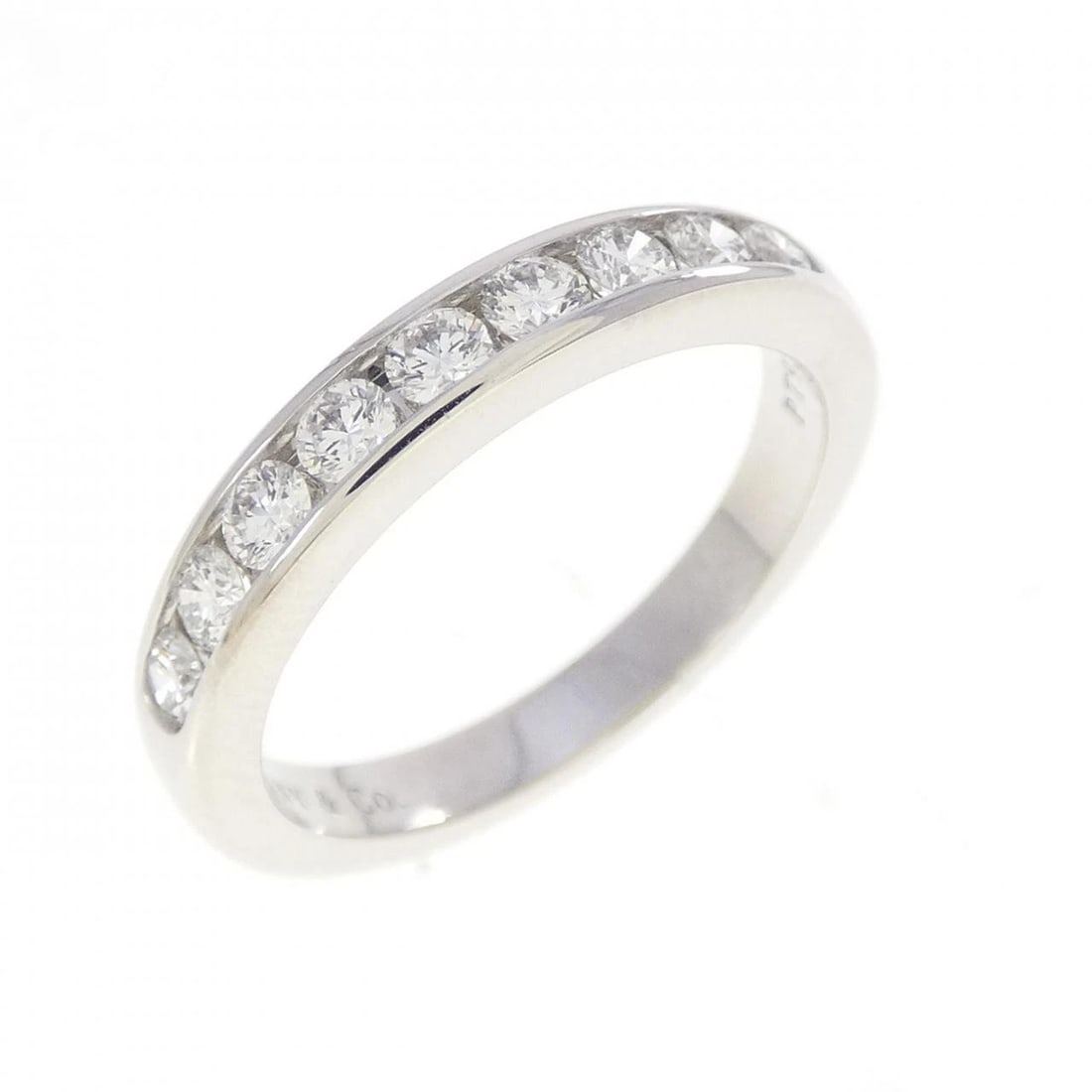 TIFFANY & CO. HALF CIRCLE CHANNEL SETTING RING: TIFFANY & Co. Half Circle Channel Setting Ring Brand: TIFFANY&Co. Type/Style: TIFFANY & Co. Ring Material: Platinum950, Main Stone Natural Color: SILVER Size: US4 1/2 Accessories: None Accessories