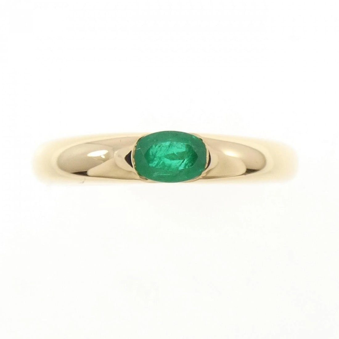 CARTIER ELLIPSE RING: Cartier Ellipse Ring Brand: CARTIER Type/Style: Cartier Ring Material: 750 yellow gold, Main Stone Emerald Color: YELLOW GOLD Size: US5 3/4(51) Accessories: None Accessories Notice: When purchasing