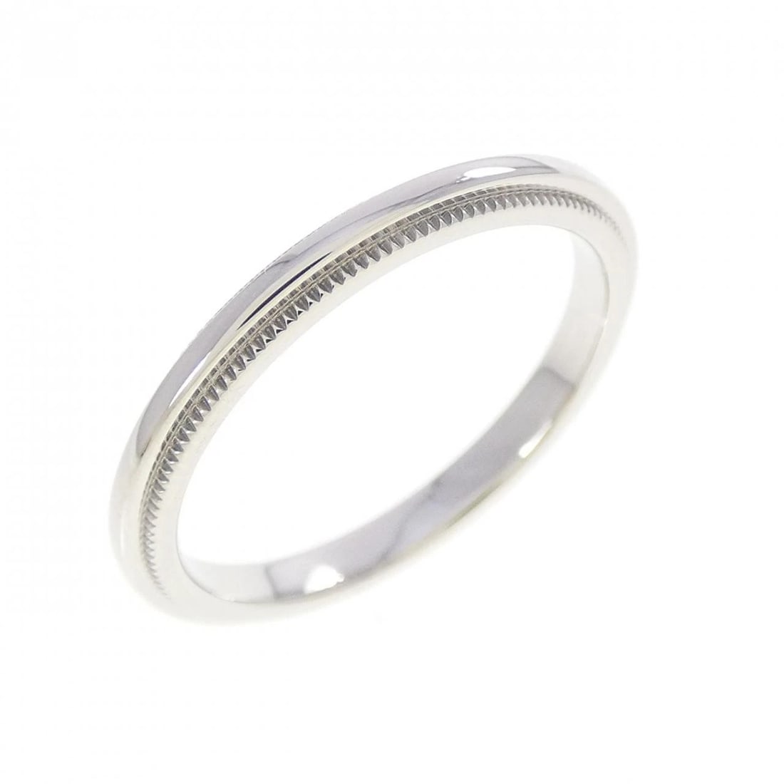 TIFFANY & CO. MILGRAIN RING: TIFFANY & Co. Milgrain Ring Brand: TIFFANY&Co. Type/Style: TIFFANY & Co. Ring Material: Platinum950, Color: SILVER Size: US5 1/4 Accessories: None Accessories Notice: When purchasing pre-owned goods,