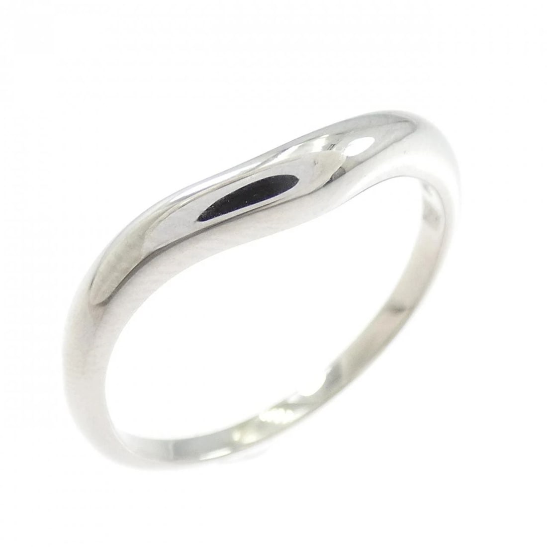 BVLGARI WEDDING RING: Bvlgari Wedding Ring Brand: BVLGARI Type/Style: Bulgari Ring Material: Platinum950, Color: SILVER Size: US6 1/2 Accessories: None Accessories Notice: When purchasing pre-owned goods, pleas