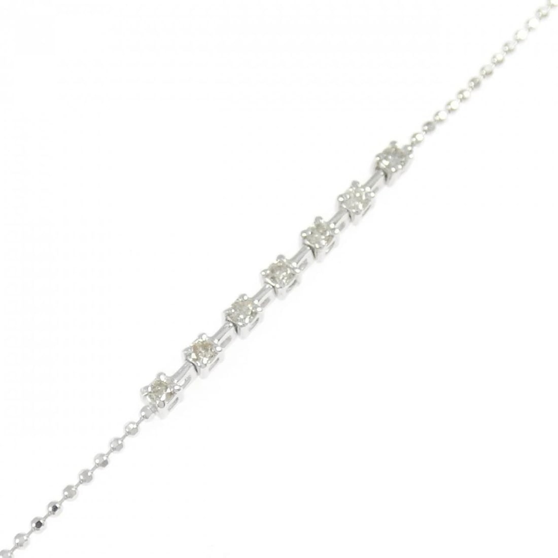 K18WG DIAMOND BRACELET: K18WG Diamond Bracelet Brand: Unbranded Type/Style: Diamond Bure Rubbed T Material: K18 white gold, Main Stone Natural Color: WHITE GOLD Size: Length18cm Actual Size Max width approx.: 2.0mm