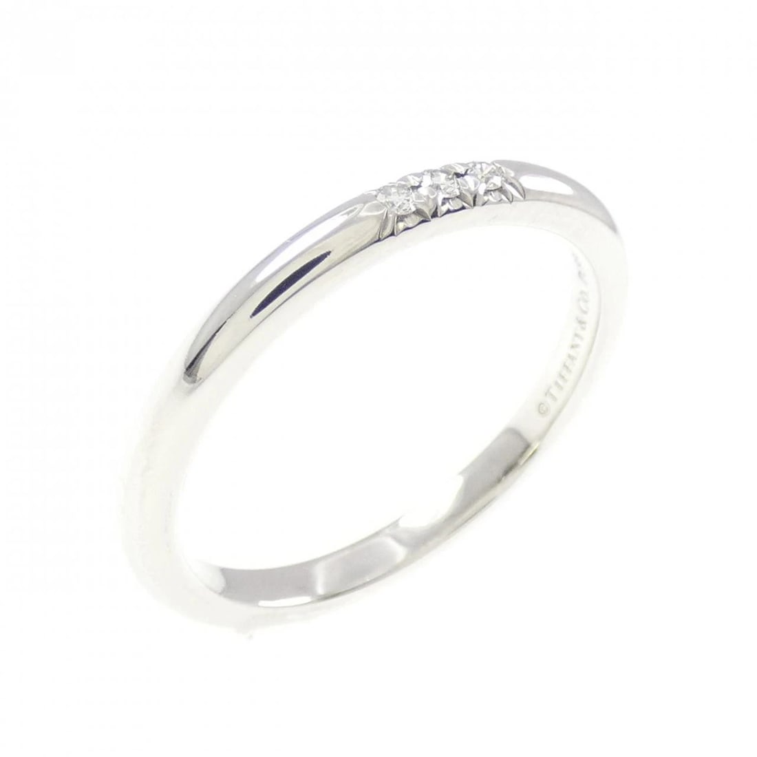 TIFFANY & CO. BAND RING: TIFFANY & Co. Band Ring Brand: TIFFANY&Co. Type/Style: TIFFANY & Co. Ring Material: Platinum950, Main Stone Natural Color: SILVER Size: US5 1/4 Accessories: None Accessories Notice: When purchasing