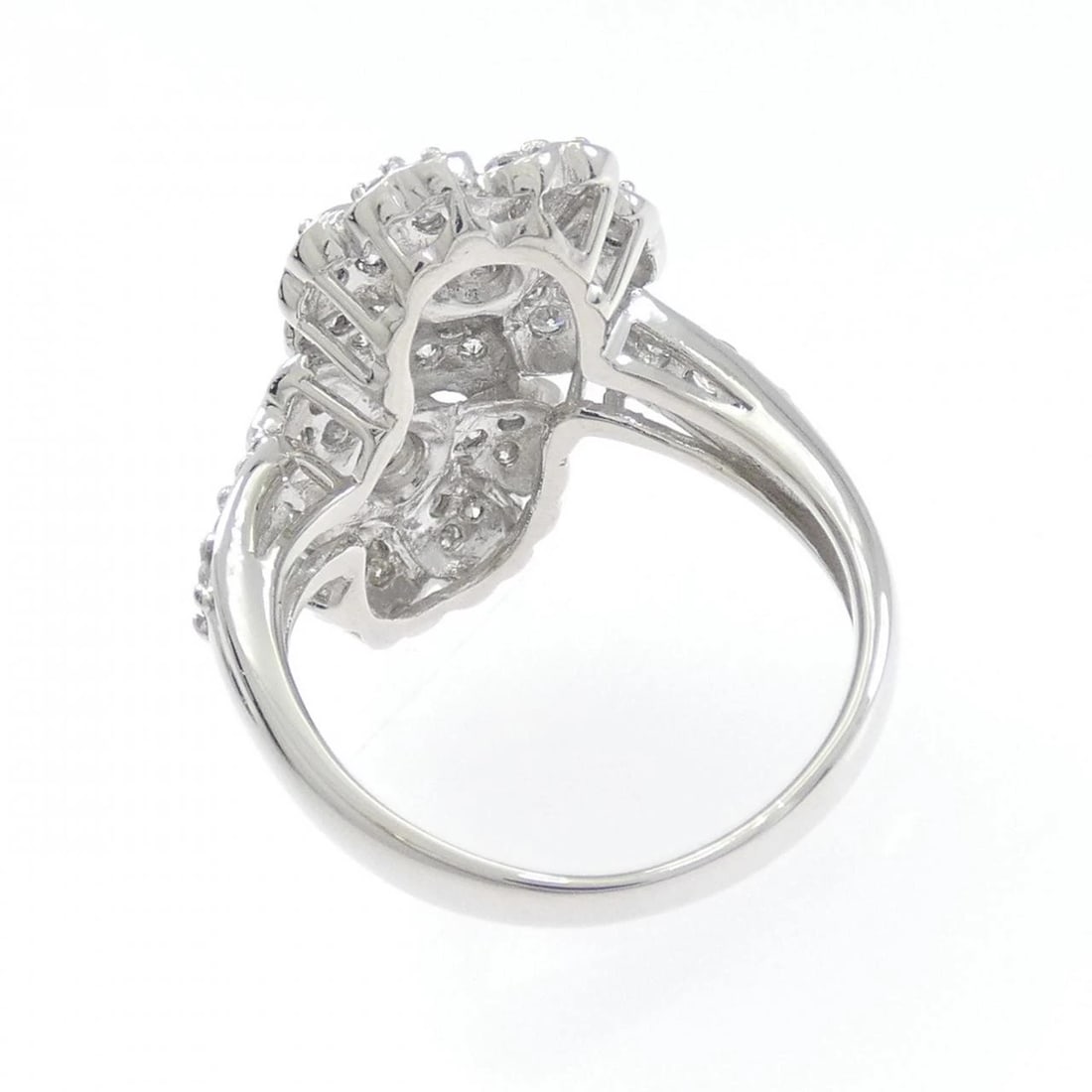 PT900 FLOWER DIAMOND RING - 3