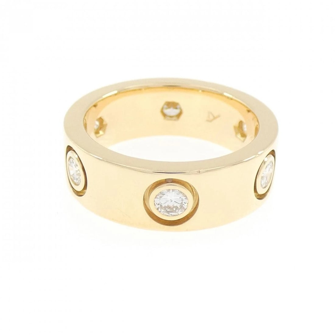 CARTIER LOVE FULL DIAMOND RING: Cartier Love Full Diamond Ring Brand: CARTIER Type/Style: Cartier Ring Material: 750 yellow gold, Main Stone Natural Color: YELLOW GOLD Size: US3 1/4(45) Accessories: None Accessories Noti