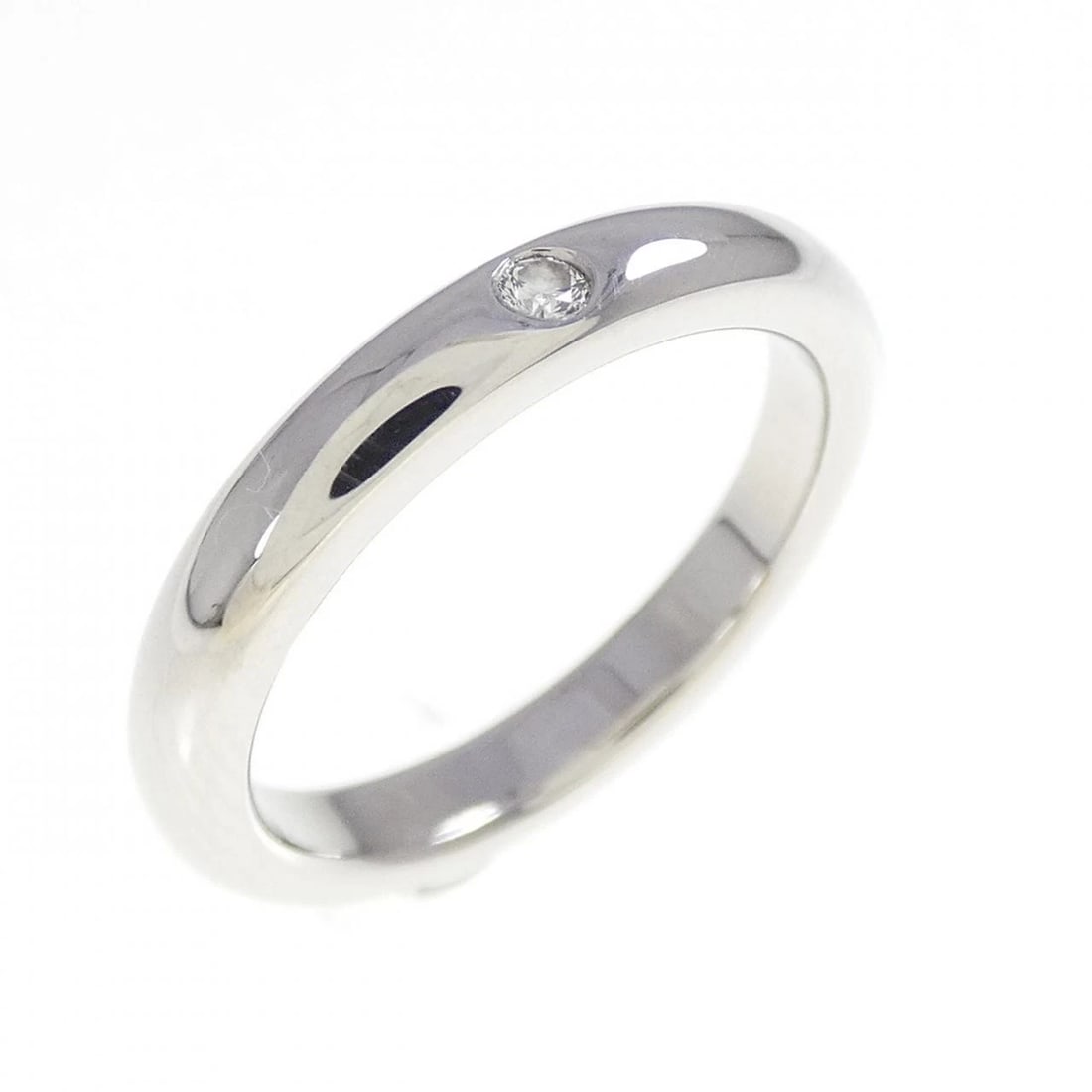TIFFANY&CO. STACKING BAND RING: TIFFANY&Co. Stacking Band Ring Brand: TIFFANY&Co. Type/Style: TIFFANY & Co. Ring Material: Platinum950, Main Stone Natural Color: silver Size: US4 Accessories: None Accessories Notice: When