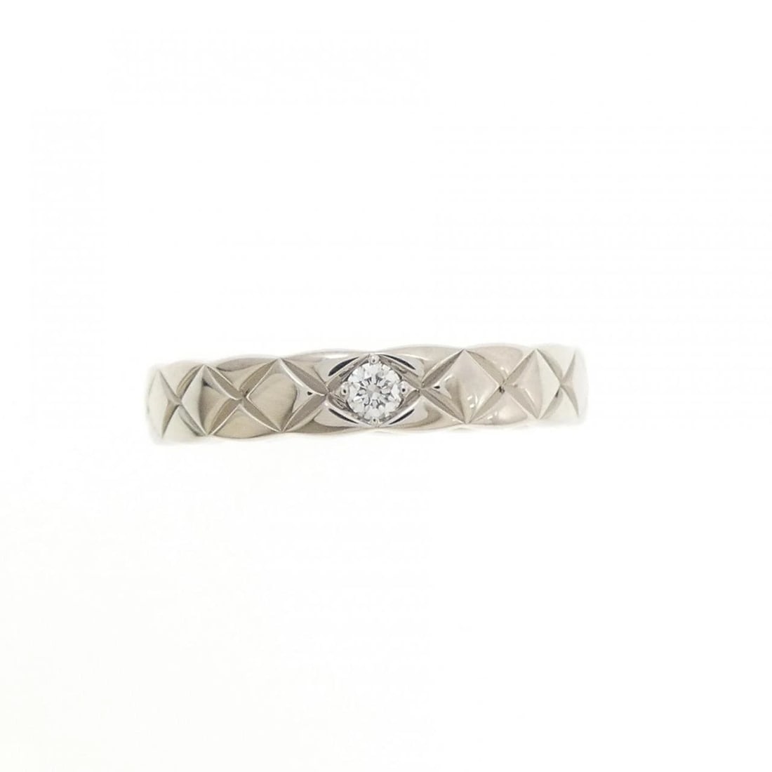 CHANEL COCO CRUSH MEDIUM RING: Chanel Coco Crush Medium Ring Brand: CHANEL Type/Style: Chanel Ring Material: Platinum950, Main Stone Natural Color: SILVER Size: US4 1/4(48) Accessories: None Accessories Notice: When purchasing