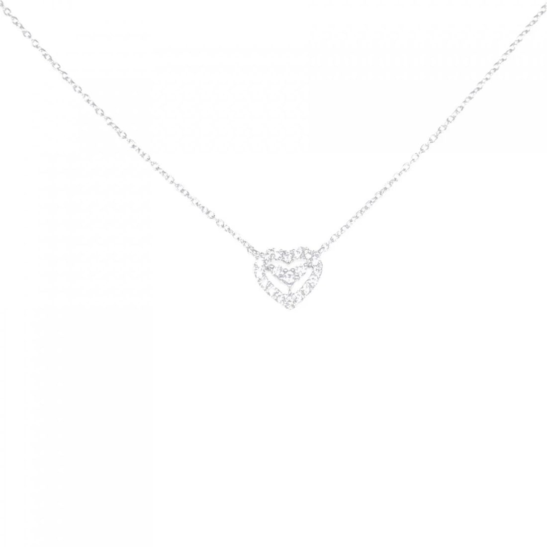 PONTE VECCHIO HEART DIAMOND NECKLACE: Ponte Vecchio Heart Diamond Necklace Brand: Ponte Vecchio Type/Style: Ponte Vecchio Necklace Material: K18 white gold, Main Stone Natural Color: WHITE GOLD Size: Length37?40cm Actual Size Pendant
