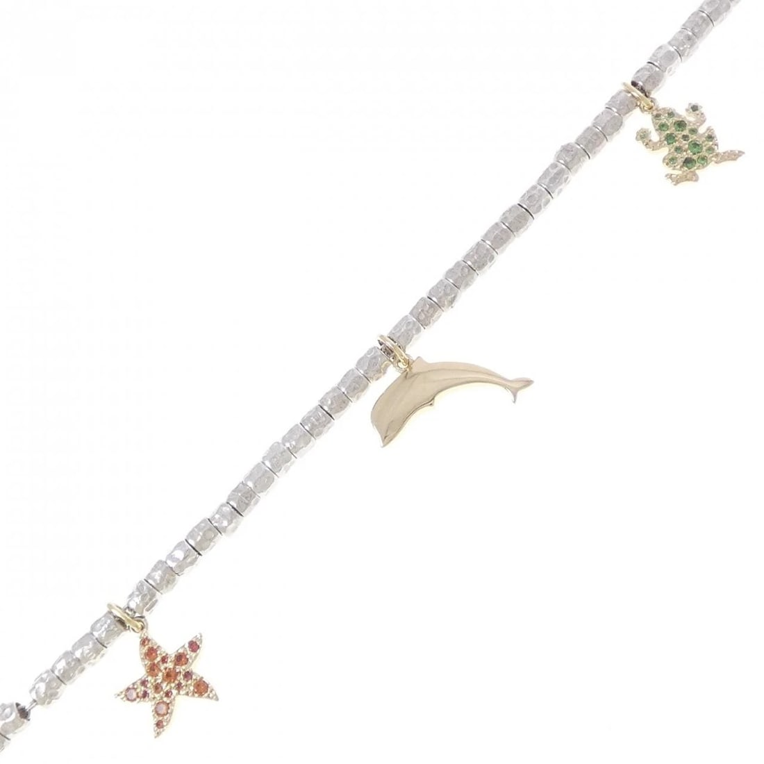 POMELLATO BRACELET: Pomellato Bracelet Brand: Pomellato Type/Style: Pomellato Bracelet Material: 750 yellow gold, Main Stone Sapphire Color: yellow gold Size: Length21cm Actual Size Max width approx: 19.7mm Accessories: