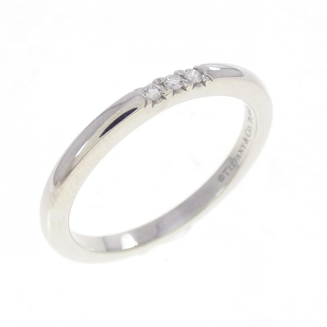 TIFFANY & CO. BAND RING: TIFFANY & Co. Band Ring Brand: TIFFANY&Co. Type/Style: TIFFANY & Co. Ring Material: Platinum950, Main Stone Natural Color: SILVER Size: US5 1/4 Accessories: None Accessories Notice: When purchasing