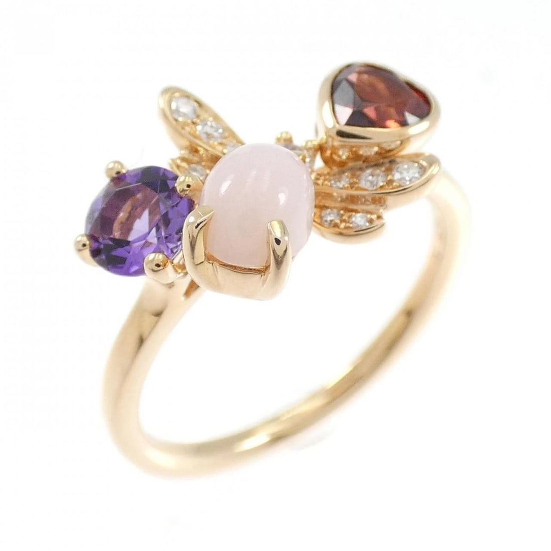 CHAUMET ATTRAPE-MOI RING: Chaumet Attrape-Moi Ring Brand: Chaumet Type/Style: Chaumet Ring Material: 750 Pink Gold, Main Stone Opal Color: PINK GOLD Size: US5 3/4(51) Accessories: None Accessories Notice: When purchasing