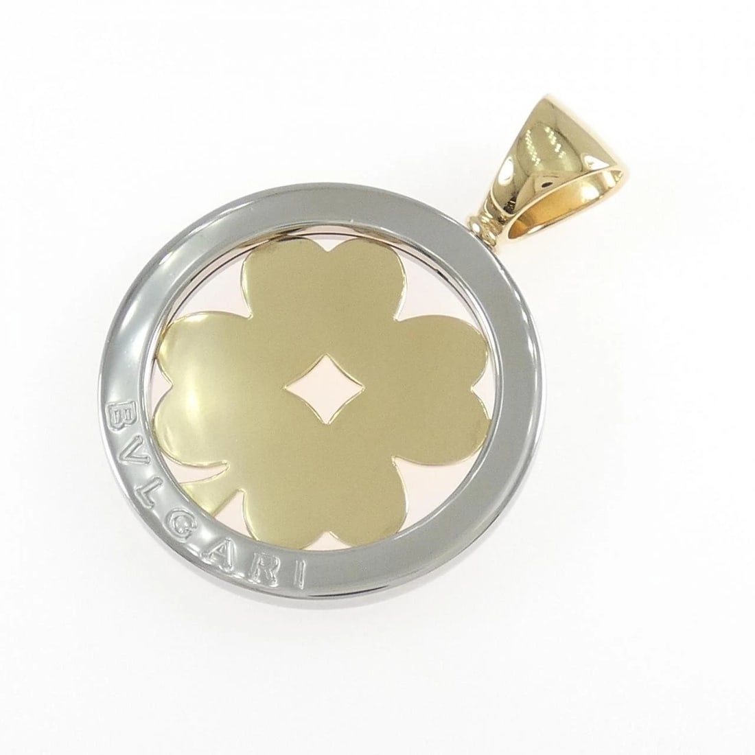 BVLGARI TONDO CLOVER PENDANT: Bvlgari Tondo Clover Pendant Brand: BVLGARI Type/Style: Bvlgari Pendant/Brooch Material: 750 Yellow Gold/Stainless Steel, Color: 750 Yellow Gold/Stainless Steel Size: Actual Size Approximate