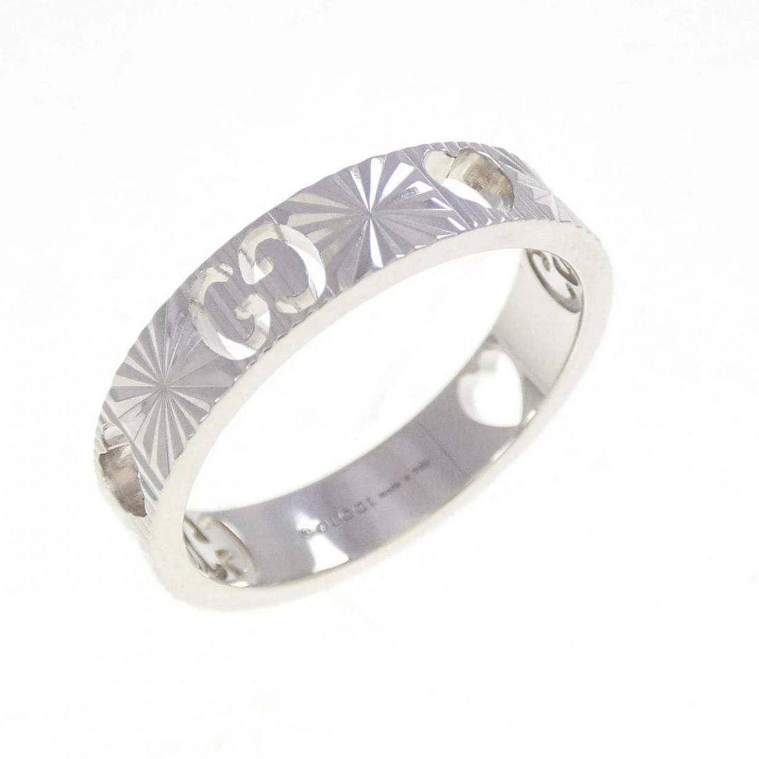 GUCCI 750WG RING: Gucci 750WG ring Brand: GUCCI Type/Style: Gucci Ring Material: 750 white gold, Color: White Gold Size: US5 1/2(11) Accessories: None Accessories Notice: When purchasing pre-owned goods, please refer