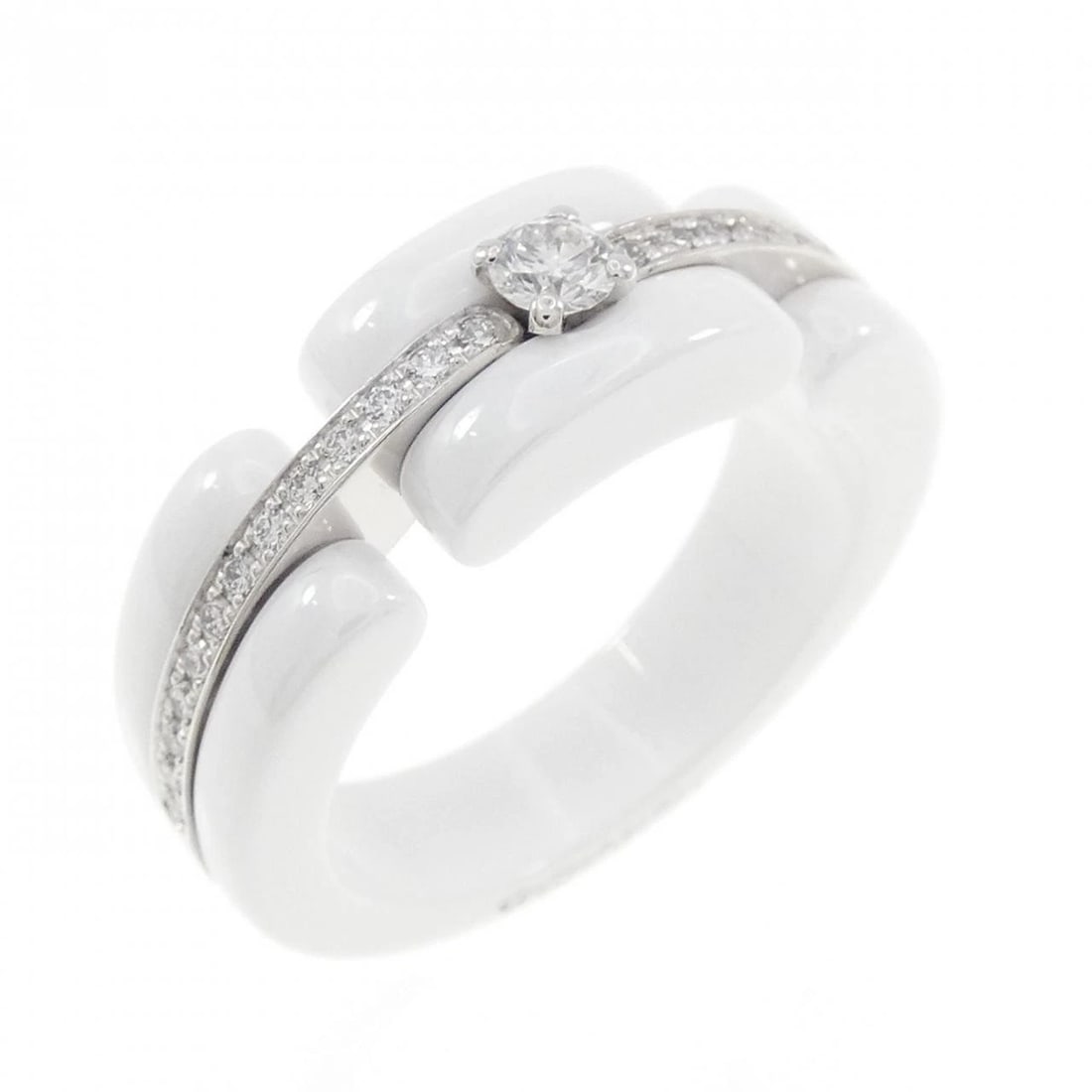 CHANEL ULTRA COLLECTION MEDIUM RING: Chanel Ultra Collection Medium Ring Brand: CHANEL Type/Style: Chanel Ring Material: 750 white gold/ceramic, Main Stone Natural Color: white gold/ceramic Size: US6 1/4(53) Accessories: None