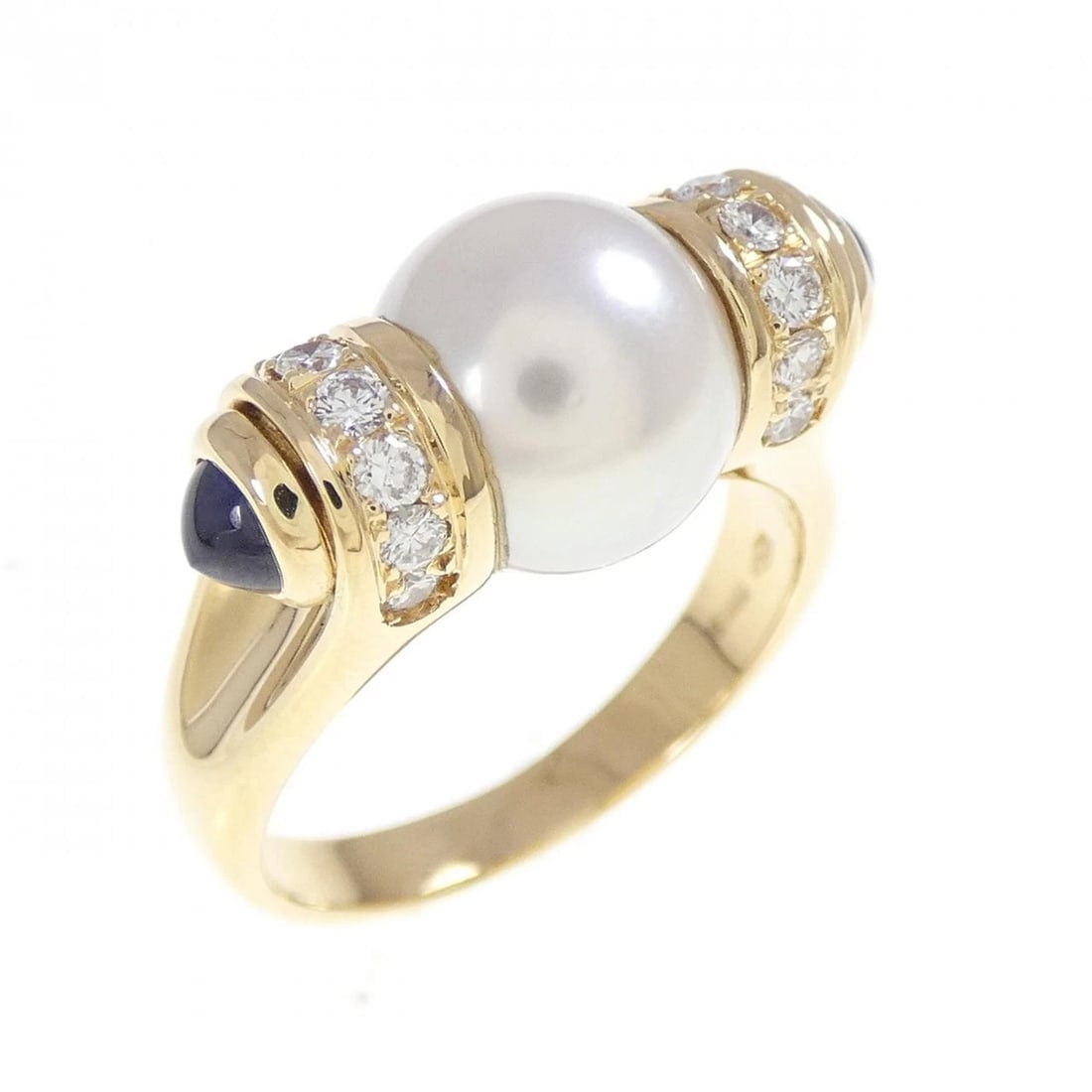 BVLGARI PRESTIGE RING: Bvlgari Prestige Ring Brand: BVLGARI Type/Style: Bulgari Ring Material: 750 yellow gold, Main Stone Akoya Pearl Color: Yellow Gold Size: US5 3/4 Accessories: None Accessories Notice: When purchasing