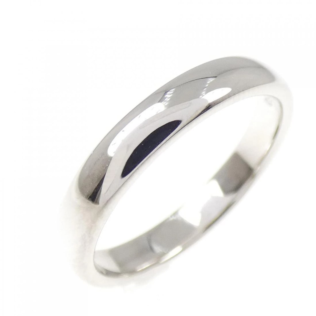 TIFFANY & CO. FOREVER WEDDING BAND RING: TIFFANY & Co. Forever Wedding Band Ring Brand: TIFFANY&Co. Type/Style: TIFFANY & Co. Ring Material: Platinum950, Color: Silver Size: US4 1/2 Accessories: None Accessories Notice: When purchasing