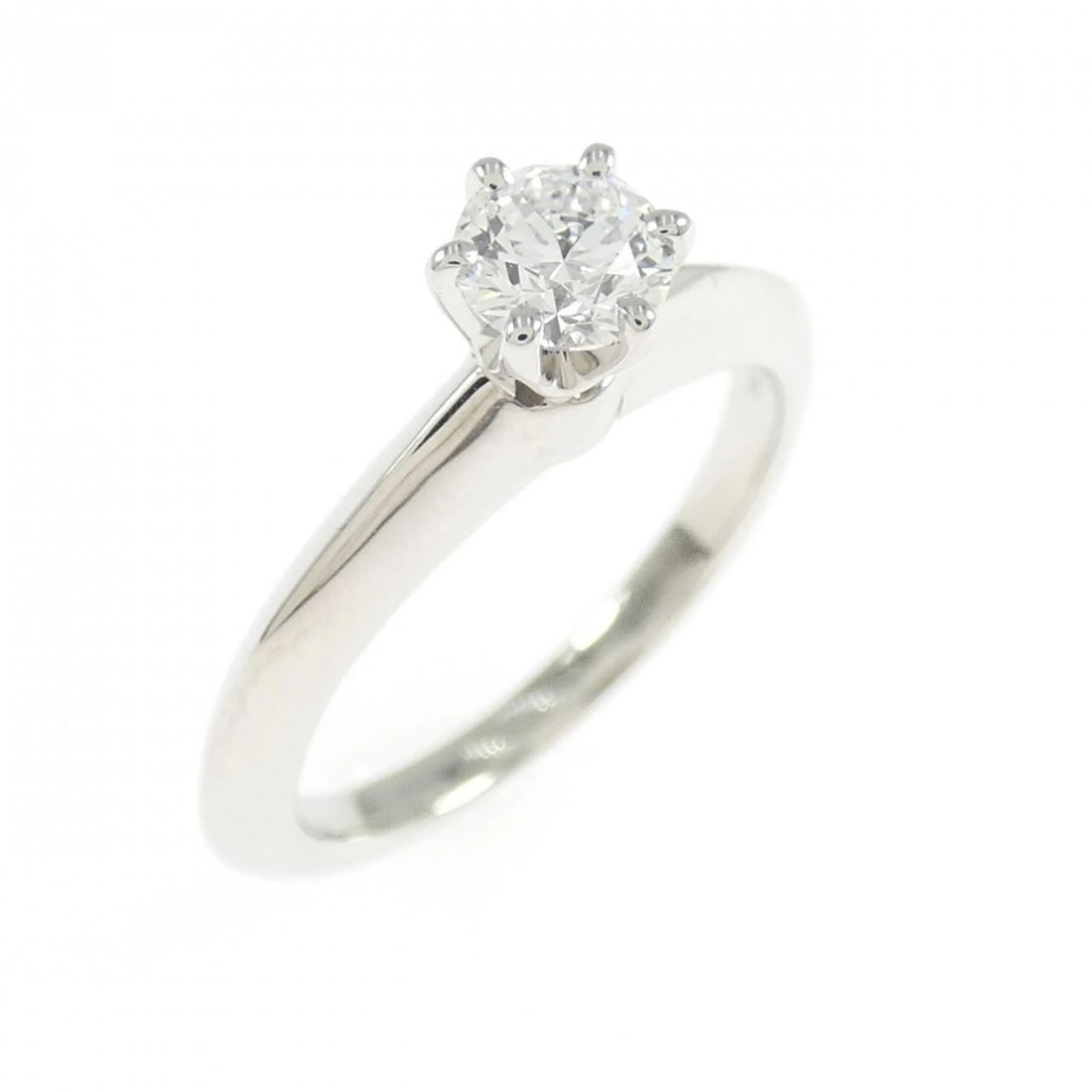 TIFFANY & CO. CLASSIC SOLITAIRE RING: TIFFANY & Co. Classic Solitaire Ring Brand: TIFFANY&Co. Type/Style: TIFFANY & Co. Ring Material: Platinum950, Main Stone Natural Color: Silver Size: US3 Accessories: None Accessories Notice: When