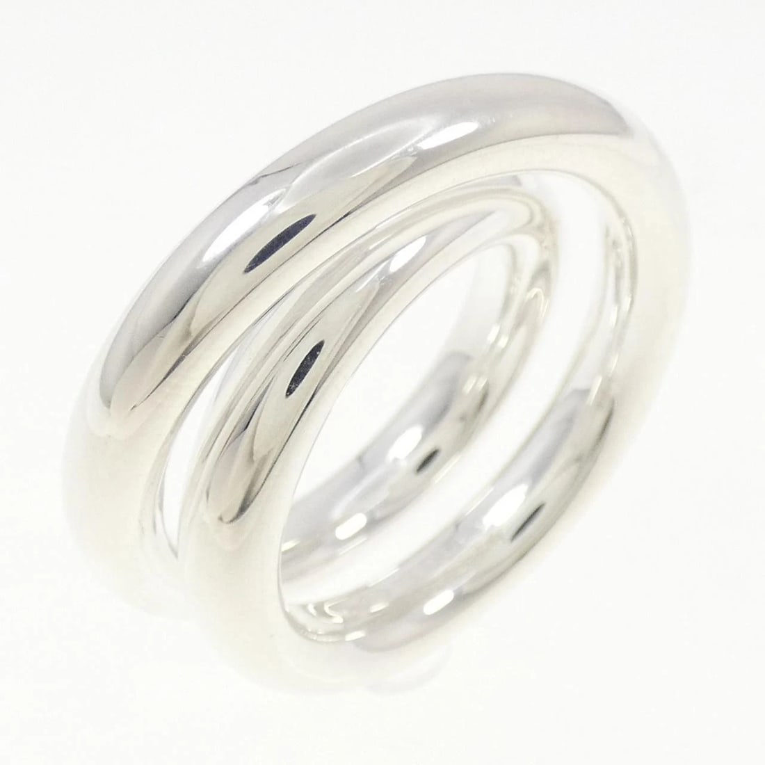 HERMES VERTIGE RING: Hermes Vertige Ring Brand: HERMES Type/Style: Hermes Ring Material: 925Silver, Color: Silver Size: US5 3/4(51) Accessories: None Accessories Notice: When purchasing pre-owned goods, please refer to