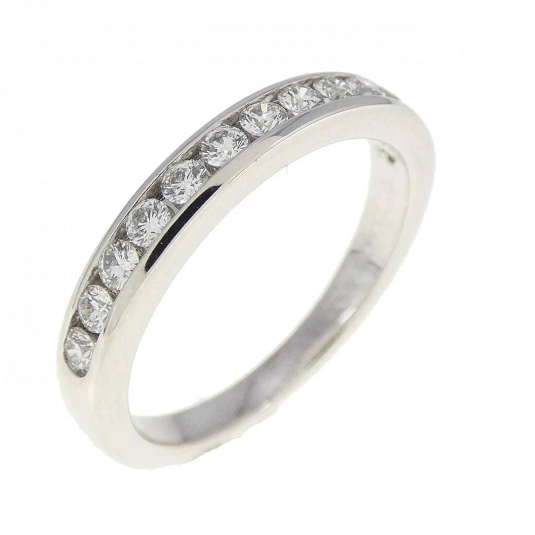TIFFANY & CO. HALF CIRCLE CHANNEL SETTING RING: TIFFANY & Co. Half Circle Channel Setting Ring Brand: TIFFANY&Co. Type/Style: TIFFANY & Co. Ring Material: Platinum, Main Stone Natural Color: Silver Size: US3 Accessories: None Accessories Notice: