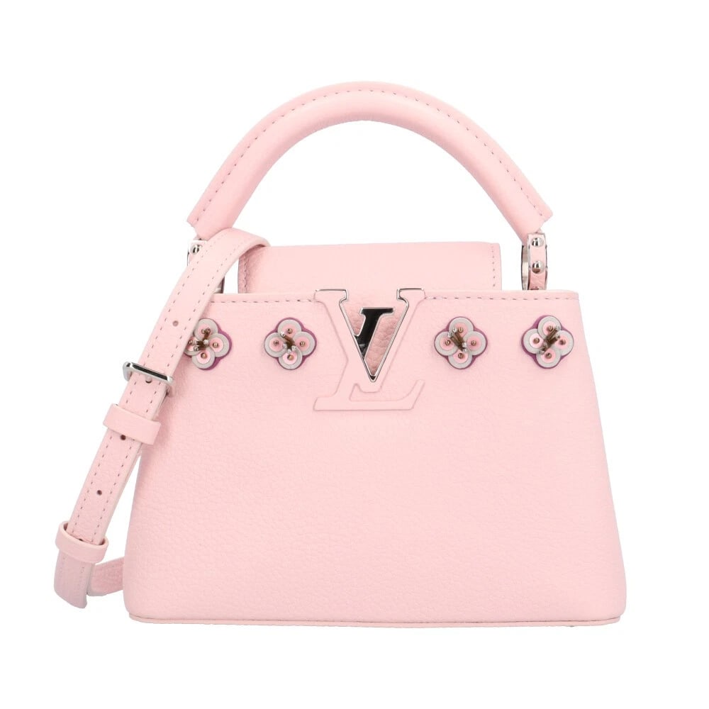 LOUIS VUITTON FLOWERS SHOULDER BAG TAURILLON CLEMENCE: LOUIS VUITTON Flowers Shoulder Bag Taurillon Clemence Brand: LOUIS VUITTON Type/Style: Shoulder Bag Material: Exterior Material Taurillon Clemence Leather Color: Exterior color Magnolia Size: W7.7 x