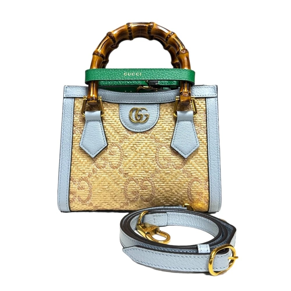GUCCI SHOULDER BAG RAFFIA LEATHER BAMBOO: GUCCI Shoulder Bag Raffia leather Bamboo Brand: GUCCI Type/Style: Shoulder Bag Material: Exterior Material Raffia Color: Exterior color Aqua Size: W7.9 x H6.1 x D3.7inch Handle:10.8inch Accessorie