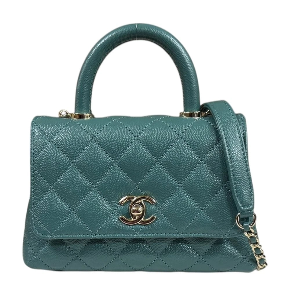 CHANEL SHOULDER BAG CAVIARSKIN 2WAY CHAIN MATRASSE: CHANEL Shoulder Bag Caviarskin 2way Chain Matrasse Brand: CHANEL Type/Style: Shoulder Bag Material: Exterior Material Caviarskin Color: Exterior color green Size: W7.5 x H4.7 x D3.3inch Handle:6.3inch