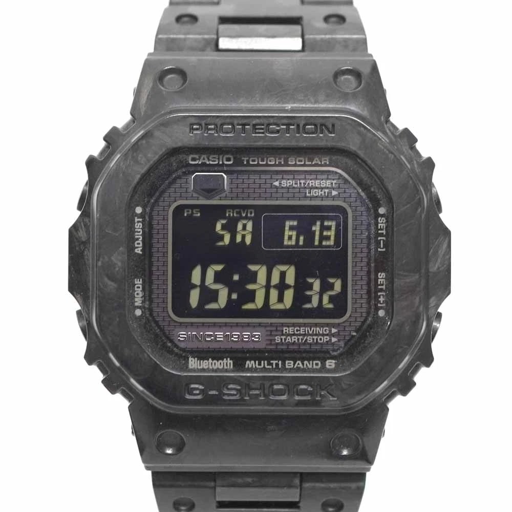 CASIO G-SHOCK/CARBON BLACK WATCH: Casio G-Shock/Carbon Black Watch Brand: CASIO Type/Style: Wristwatch Material: Case Material N/A Band Material N/A Color: Dial Color Black Size: Wrist Size 22.0cm Case Size 45mm Accessories: None
