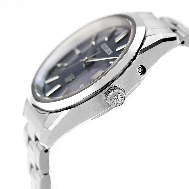 CITIZEN TITANIUM WATCH - 2